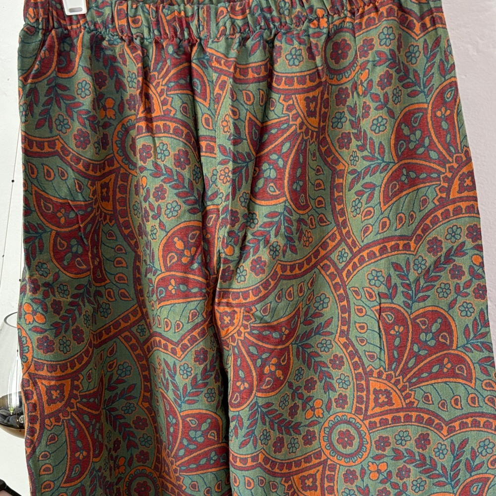Multicolor Paisley Pajama Set - Picture 3 of 5